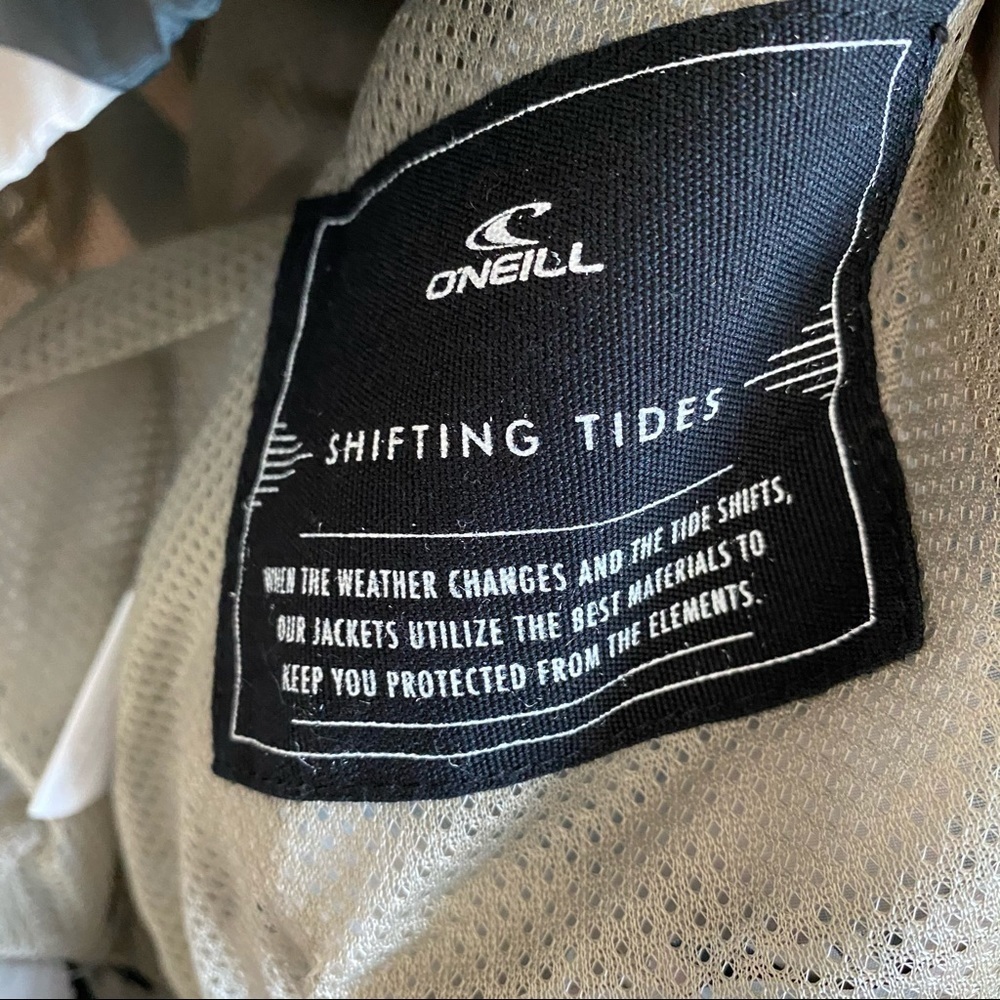 O’Neill Shifting Tides Palm Water Resistant Jacket - Picture 6 of 8